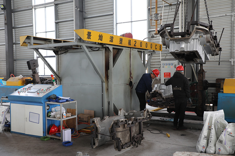 2m rolls molding machine